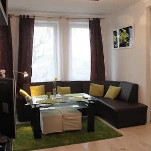 https://vip.krakowhotelspoland.com