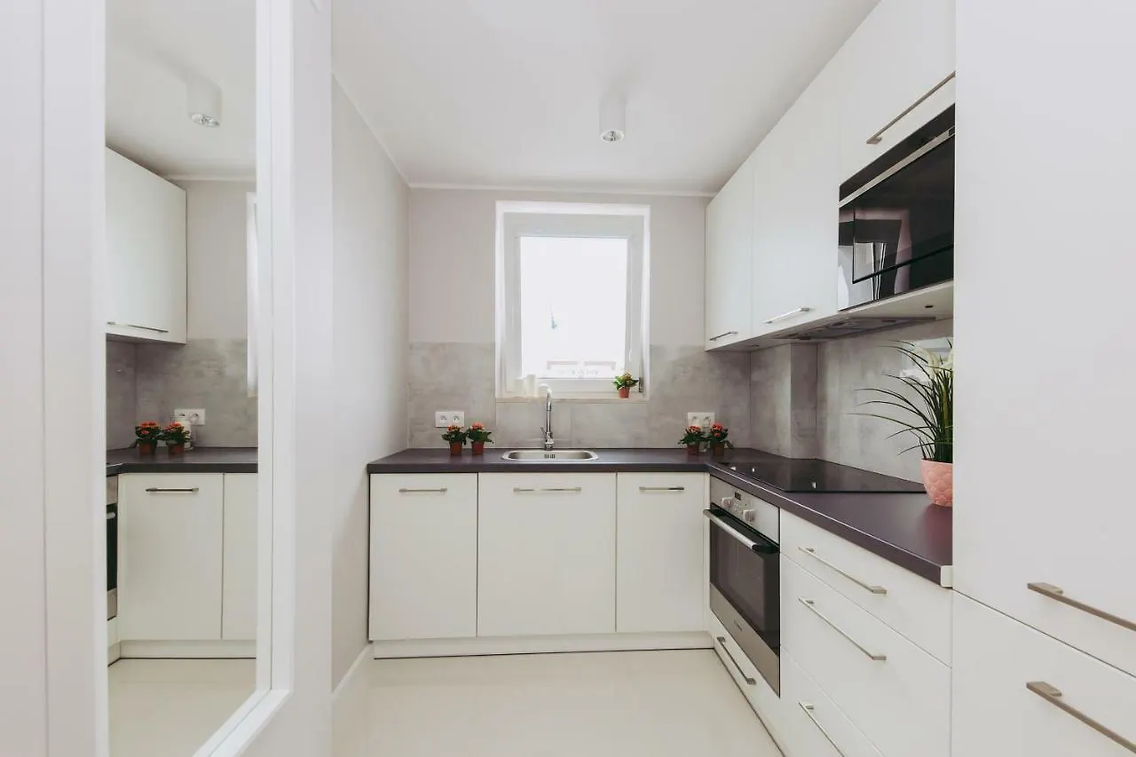 Oomph Warsaw Downtown Apartments Polen